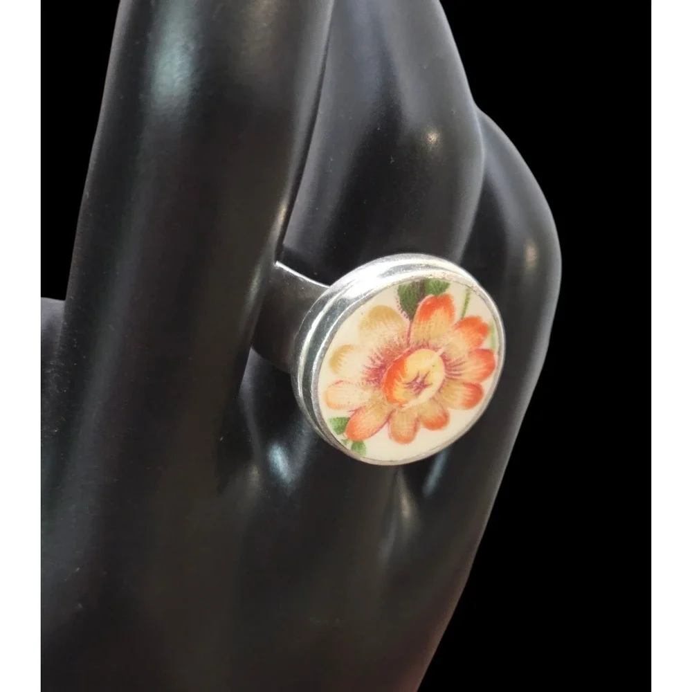 Women's Size 7 Baroque Handpainted Ceramic Flower Sterling 925 Vintage Wide Ring